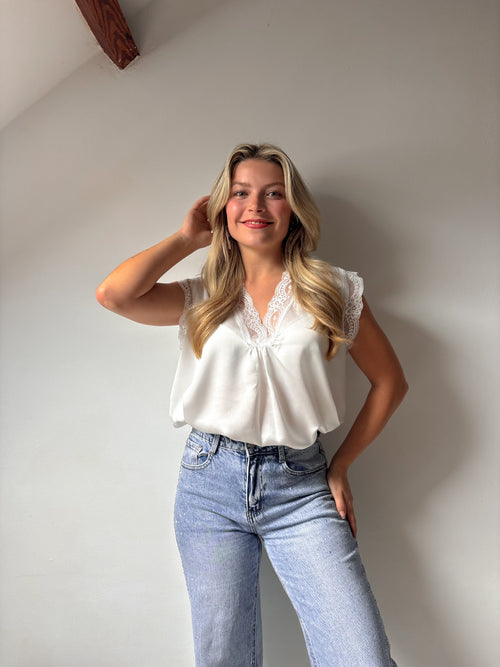 Capri white top