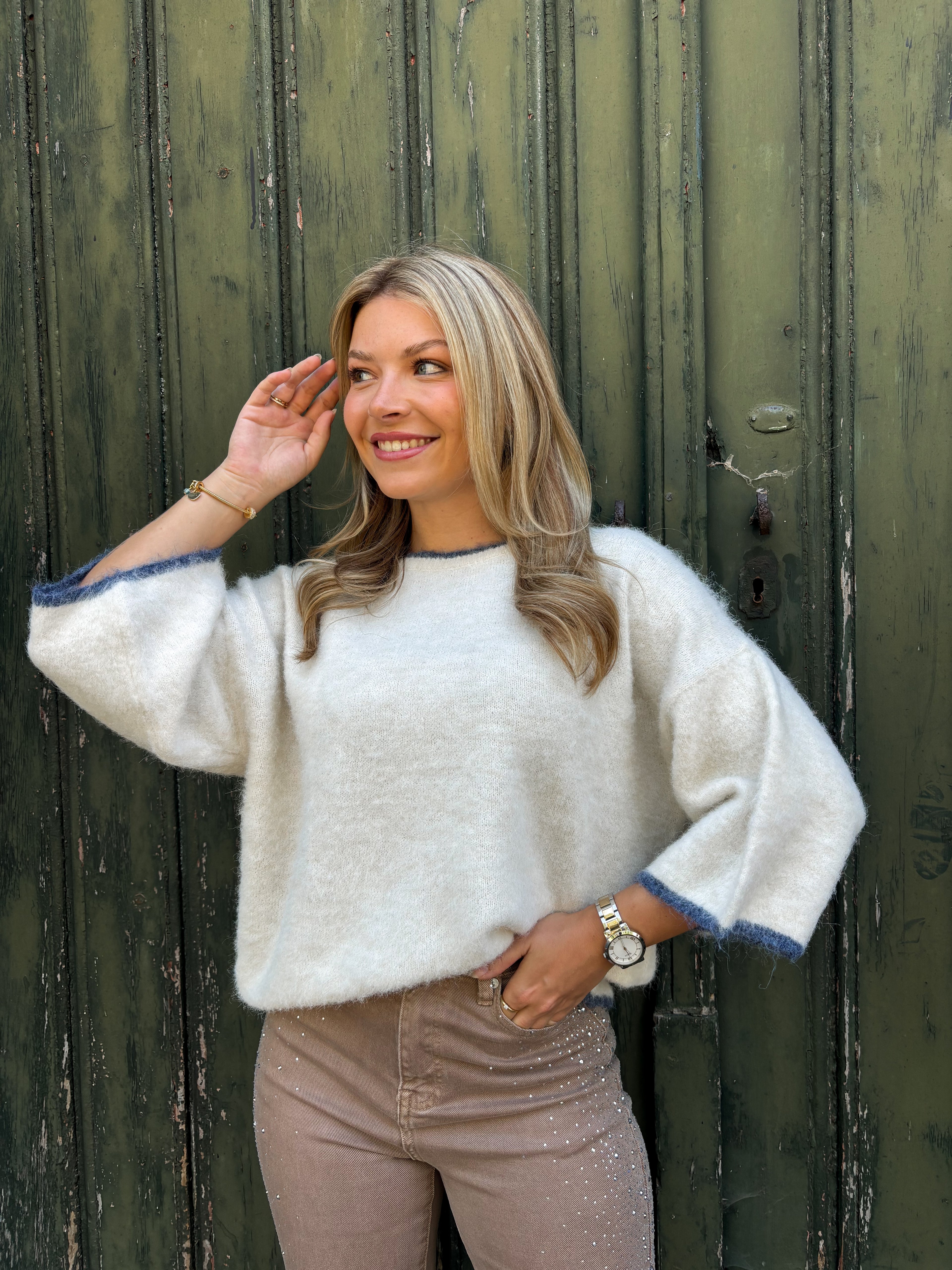 Cinnamon knit blue