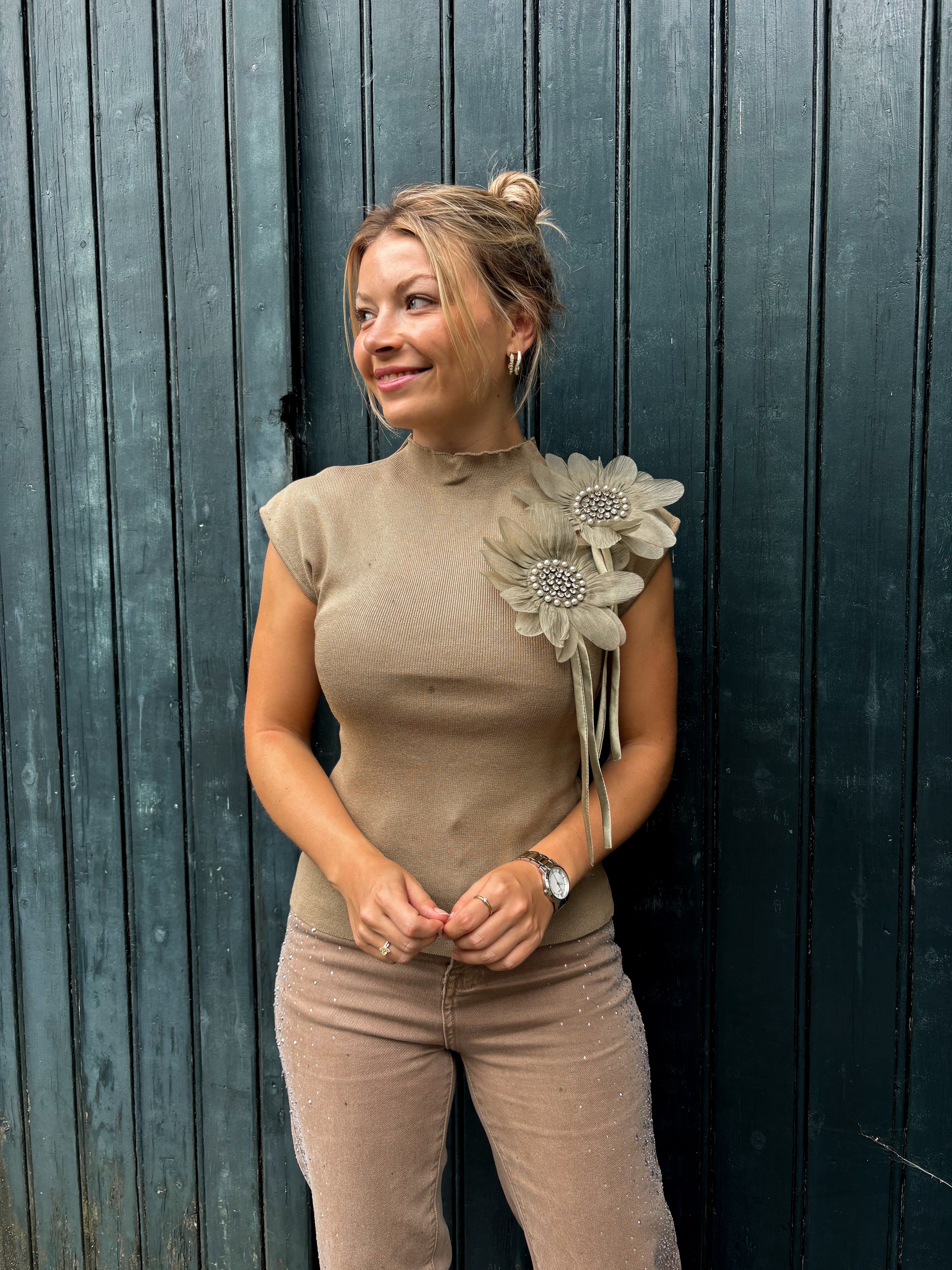 Bloom Top