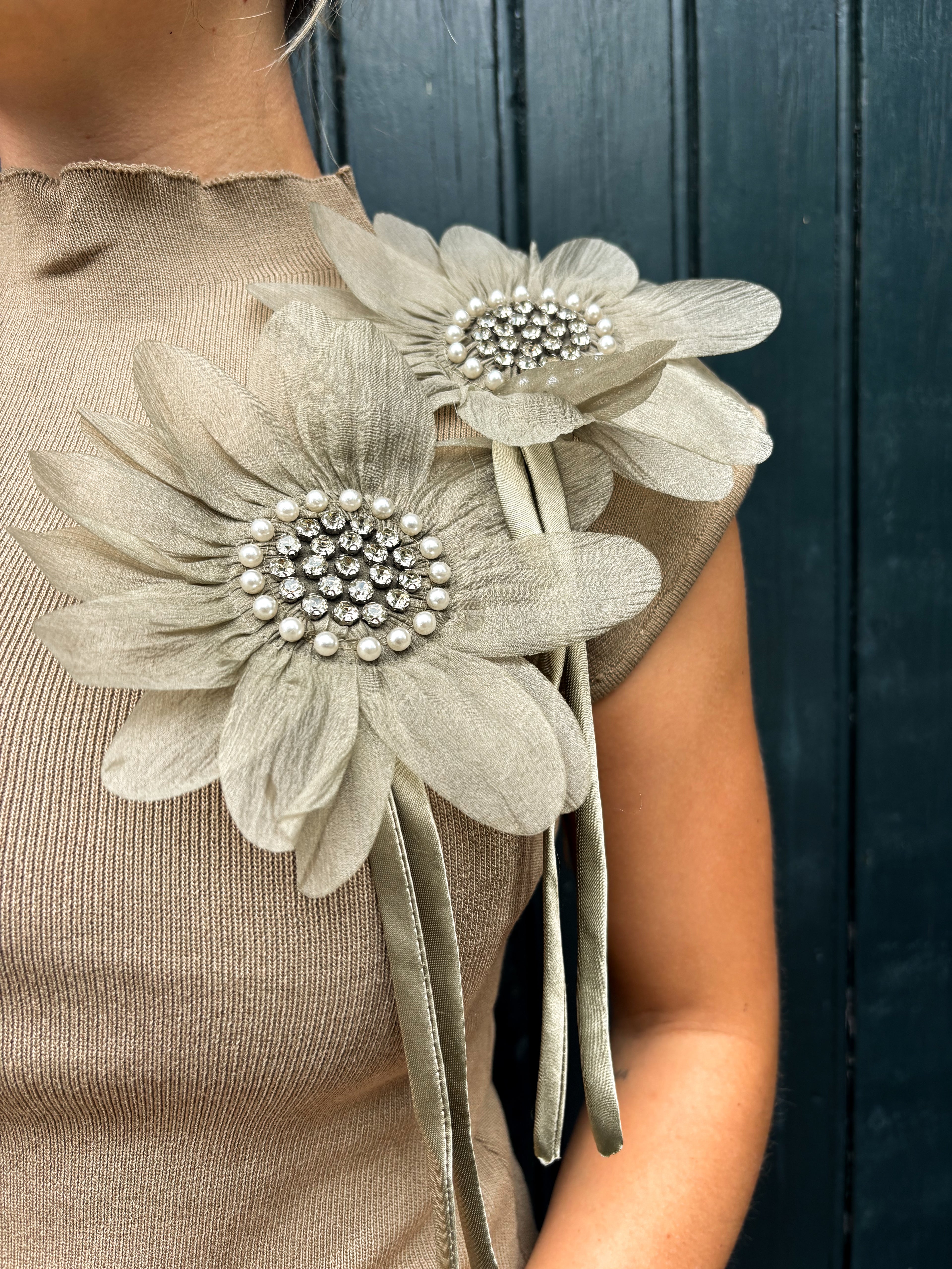 Bloom Top