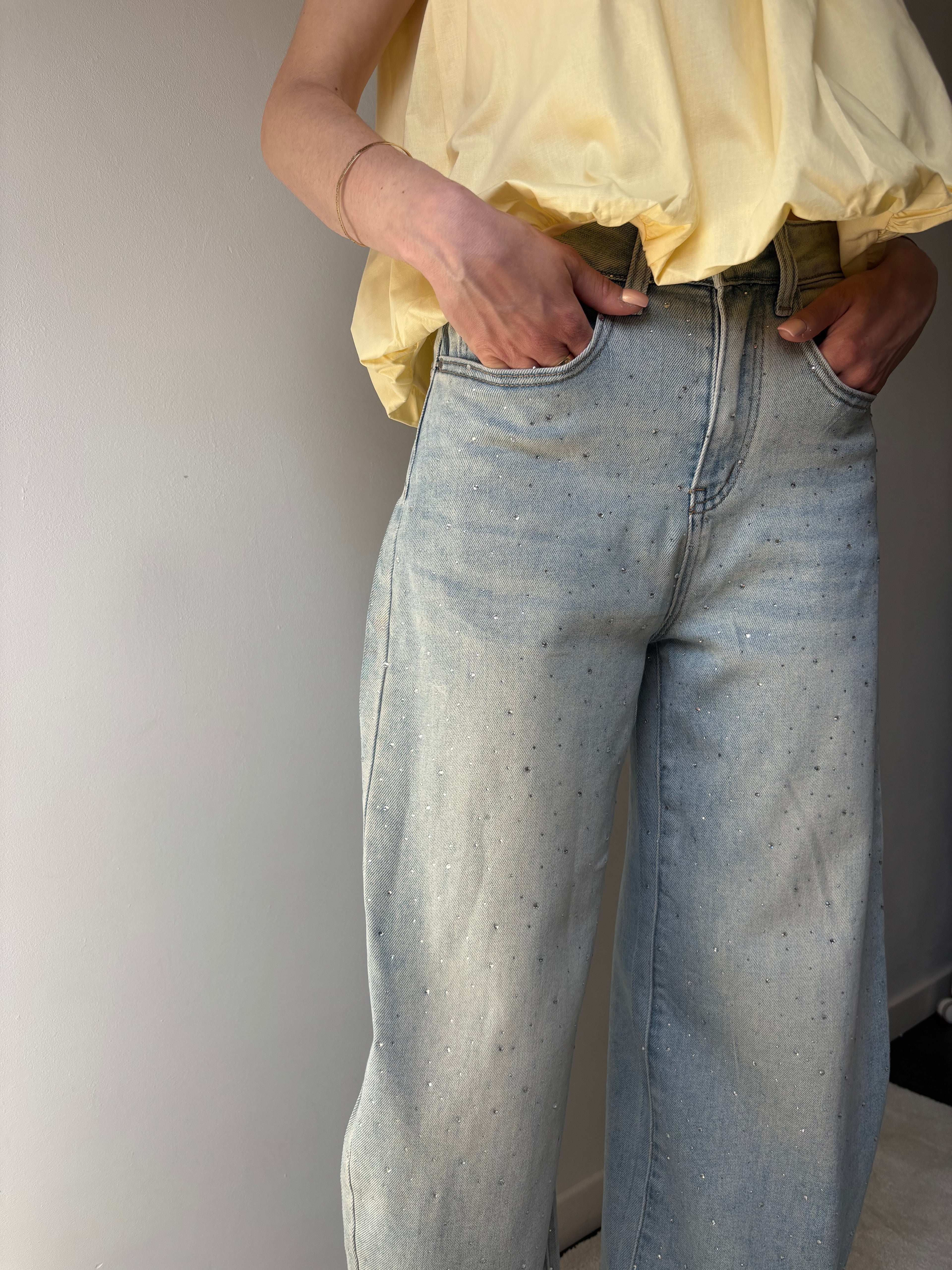 Balloon jeans